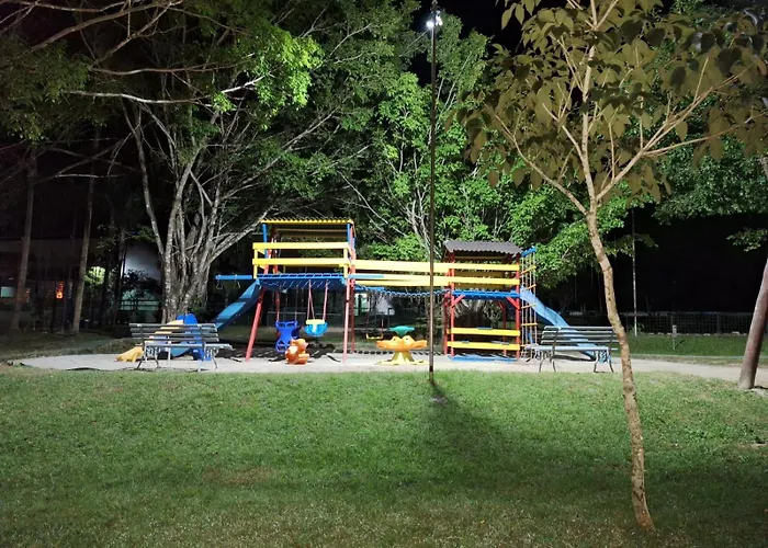 Seu lar na praia das Toninhas em Ubatuba